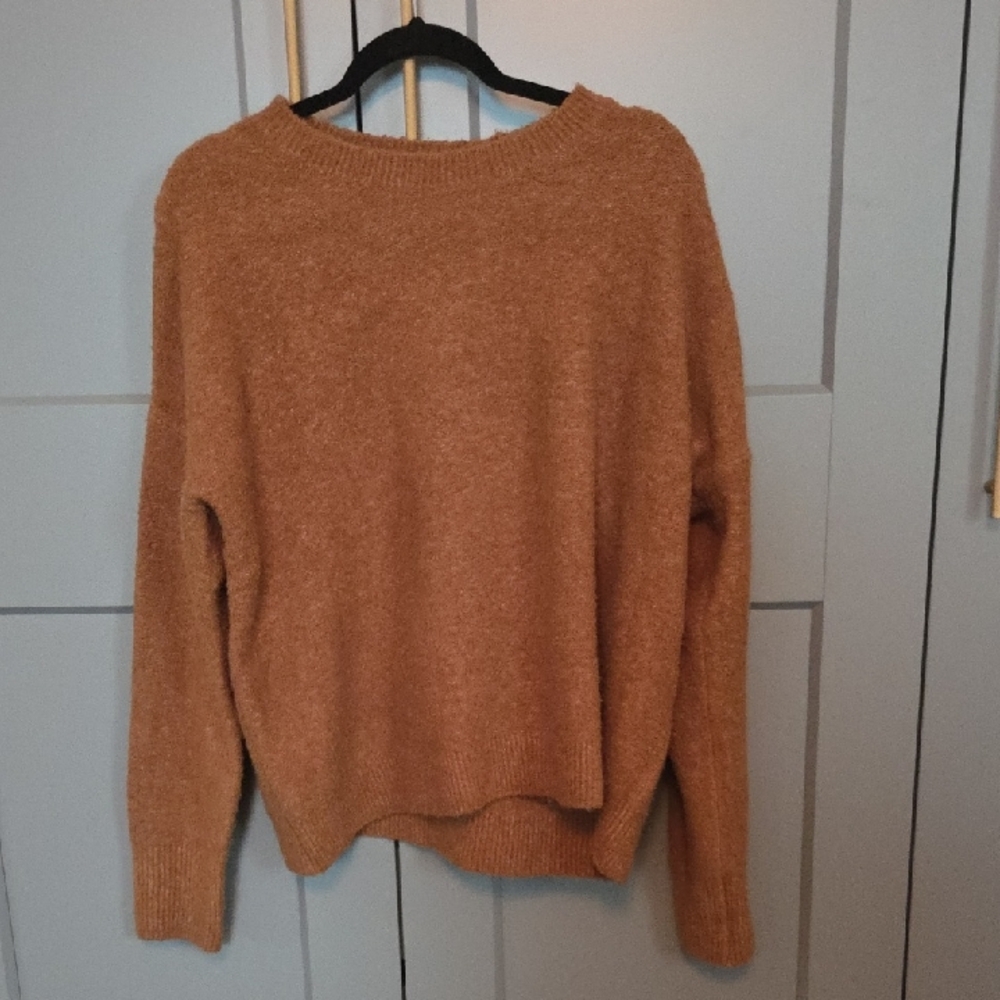 Banana Republic Warm Brown Crew Neck Sweater